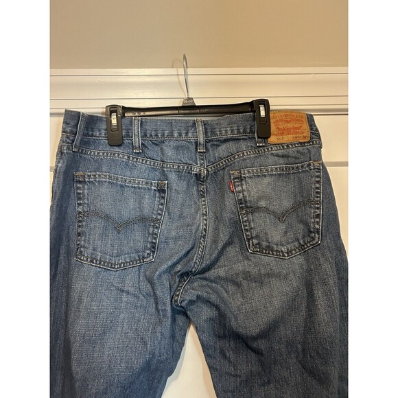 Levi’s 514 Jeans Mens 40x32 Regular Straight 100% Cotton Medium Wash Blue Denim - Picture 4 of 5